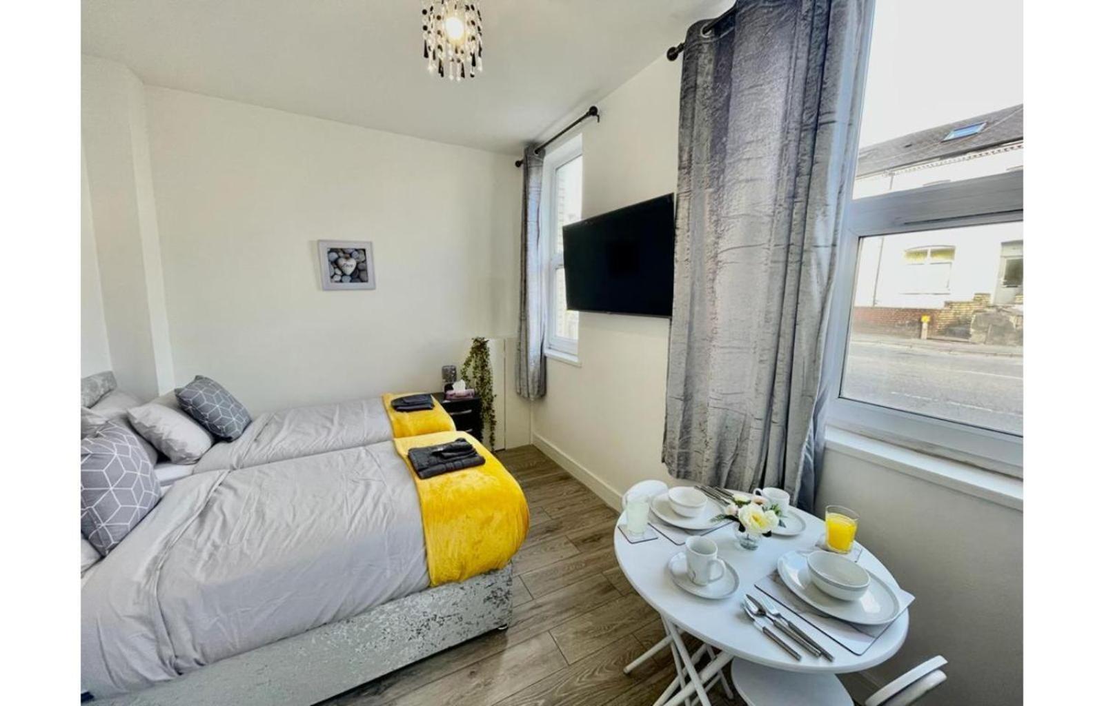 Cardiff City Centre Apartment- Penarth Road Quarto foto